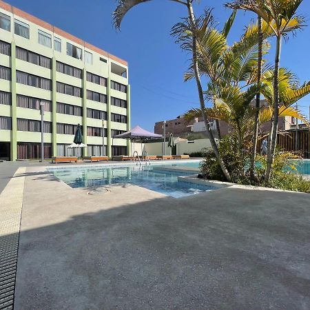 Holiday Suites Tacna Exterior photo